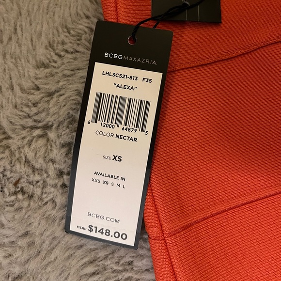 BCBG MAXAZRIA “Alexa” Pencil skirt extra small color nectar - Picture 3 of 4